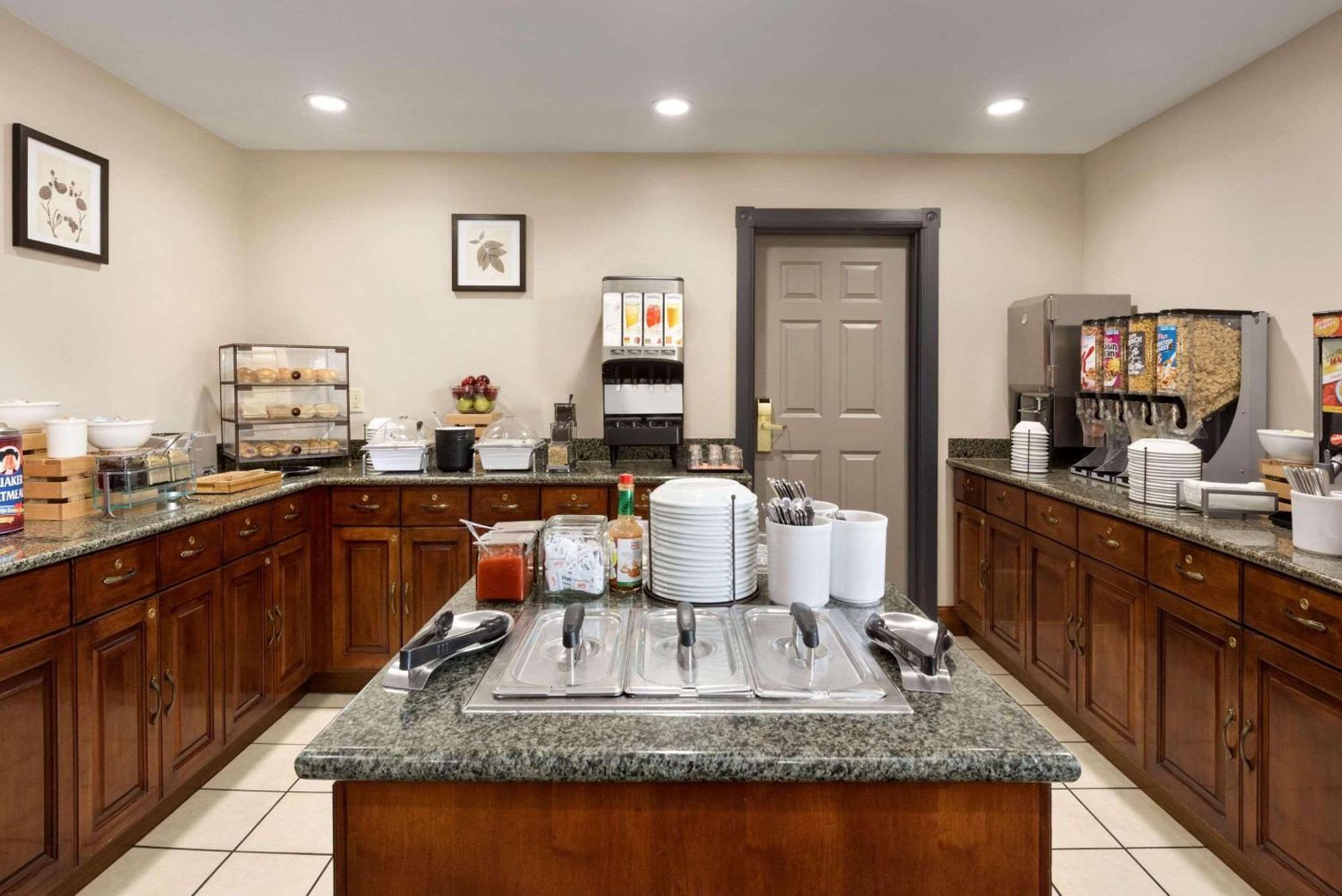 Country Inn & Suites By Radisson, Appleton North, Wi Little Chute Ngoại thất bức ảnh