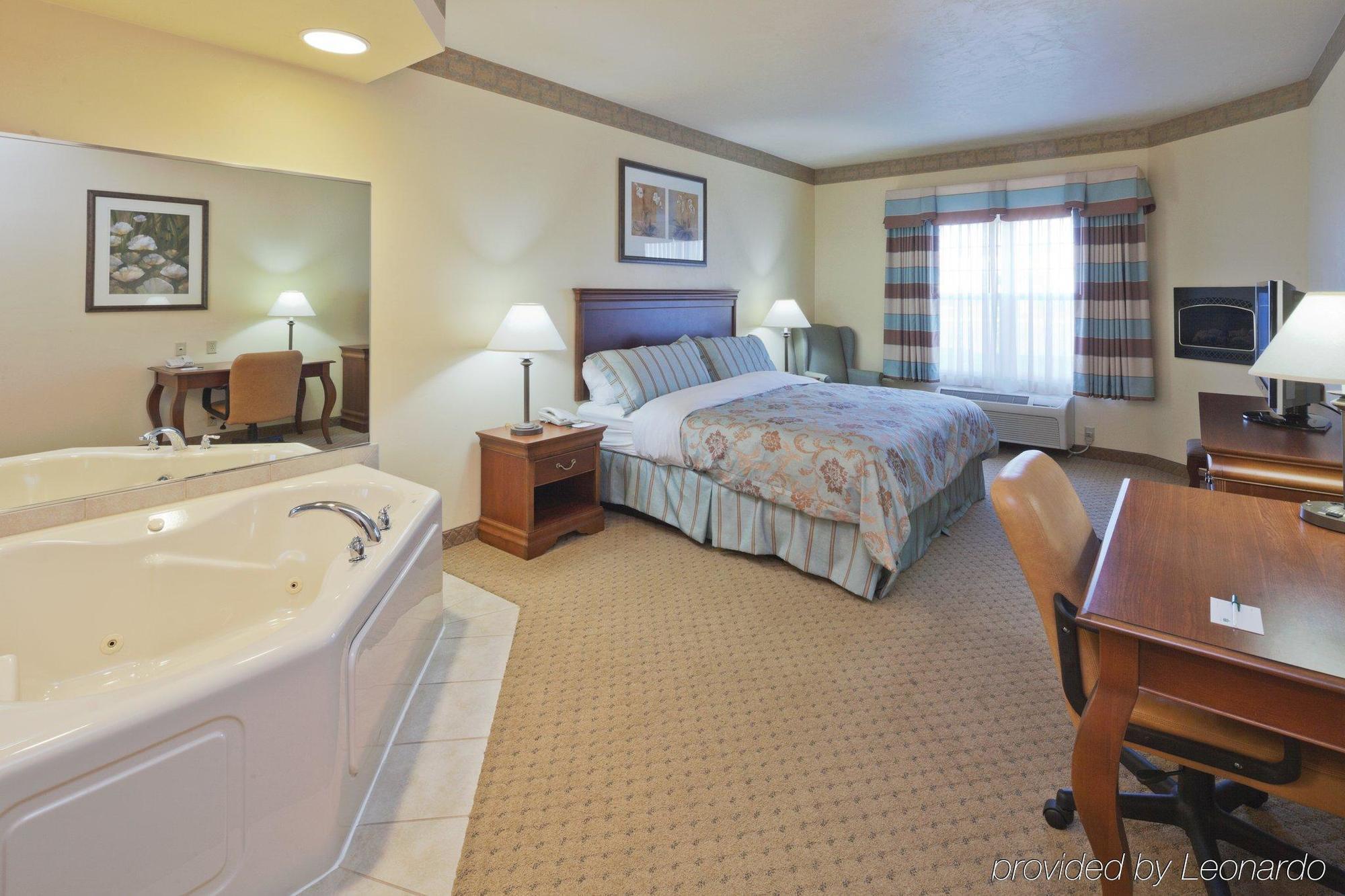 Country Inn & Suites By Radisson, Appleton North, Wi Little Chute Ngoại thất bức ảnh