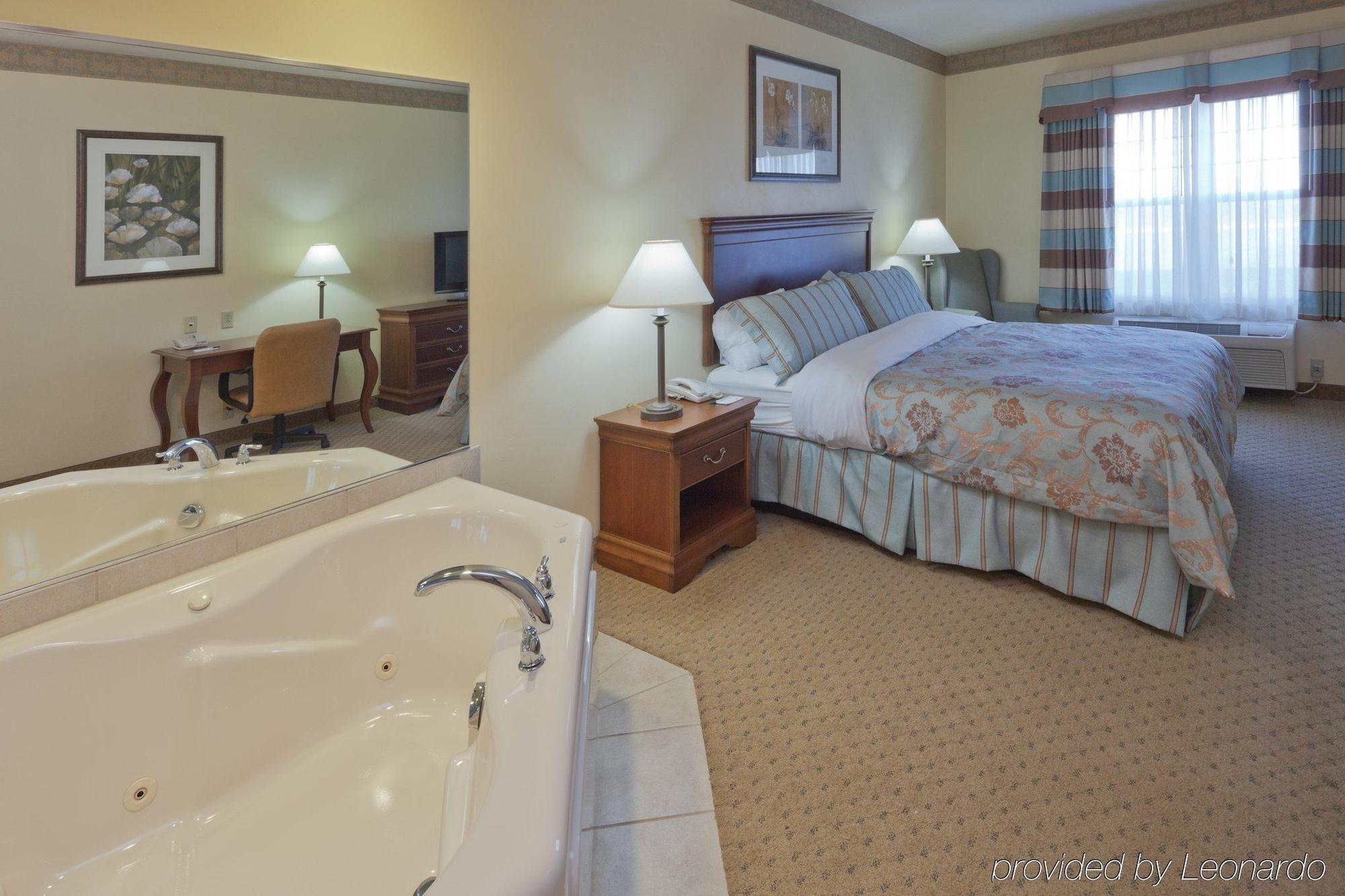 Country Inn & Suites By Radisson, Appleton North, Wi Little Chute Ngoại thất bức ảnh